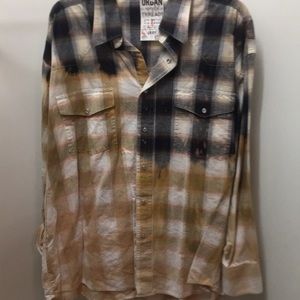 Long sleeve plaid button up